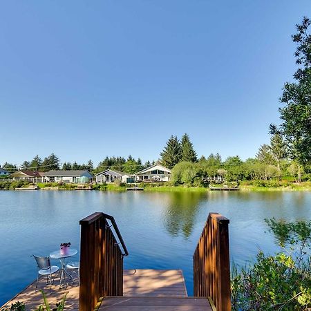 Ocean Shores Retreat With Porch And Canal Views! Kültér fotó