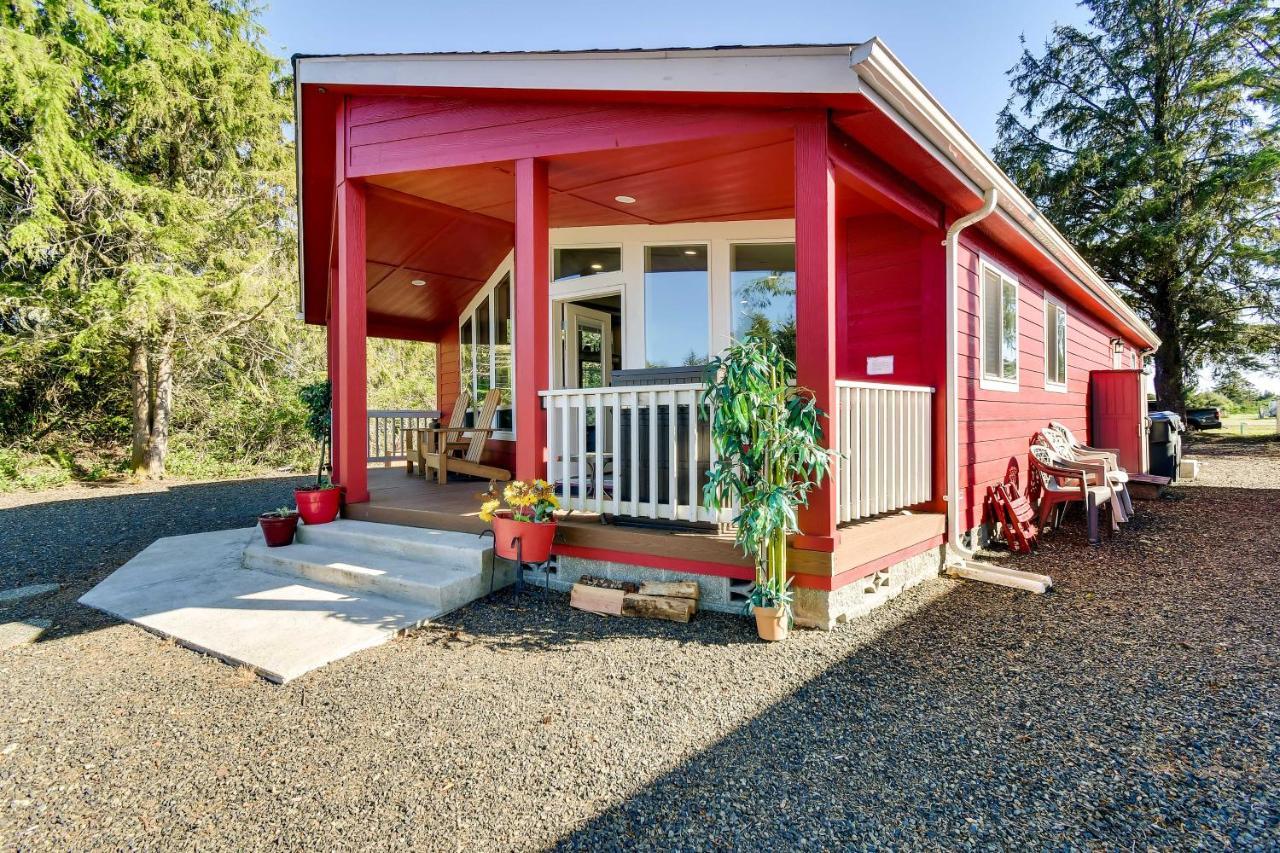 Ocean Shores Retreat With Porch And Canal Views! Kültér fotó